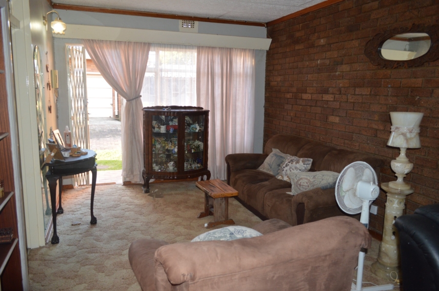 2 Bedroom Property for Sale in La Hoff North West